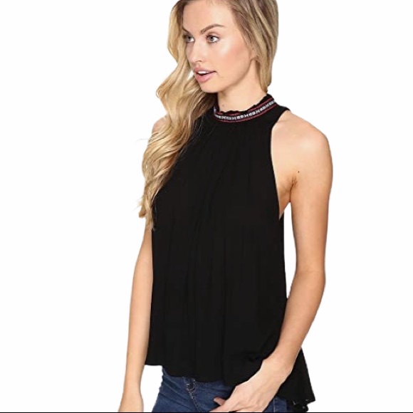 Jack by BB Dekota Women’s Nettle Gathered Tank - Picture 3 of 6